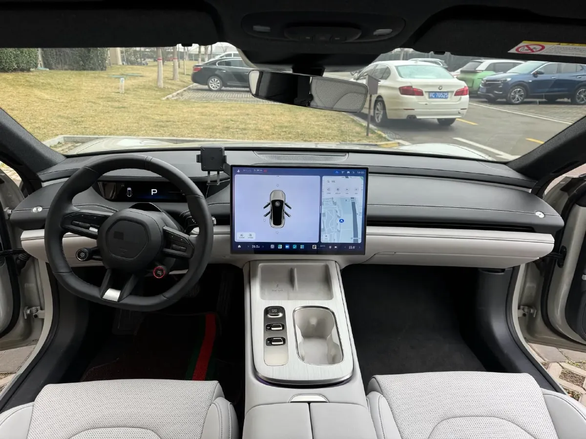 2024 MI SU7 BEV 73.6KWH,autocango,china used car exporter,china ev exporter,chinese used car exporter,chinese used ev exporter