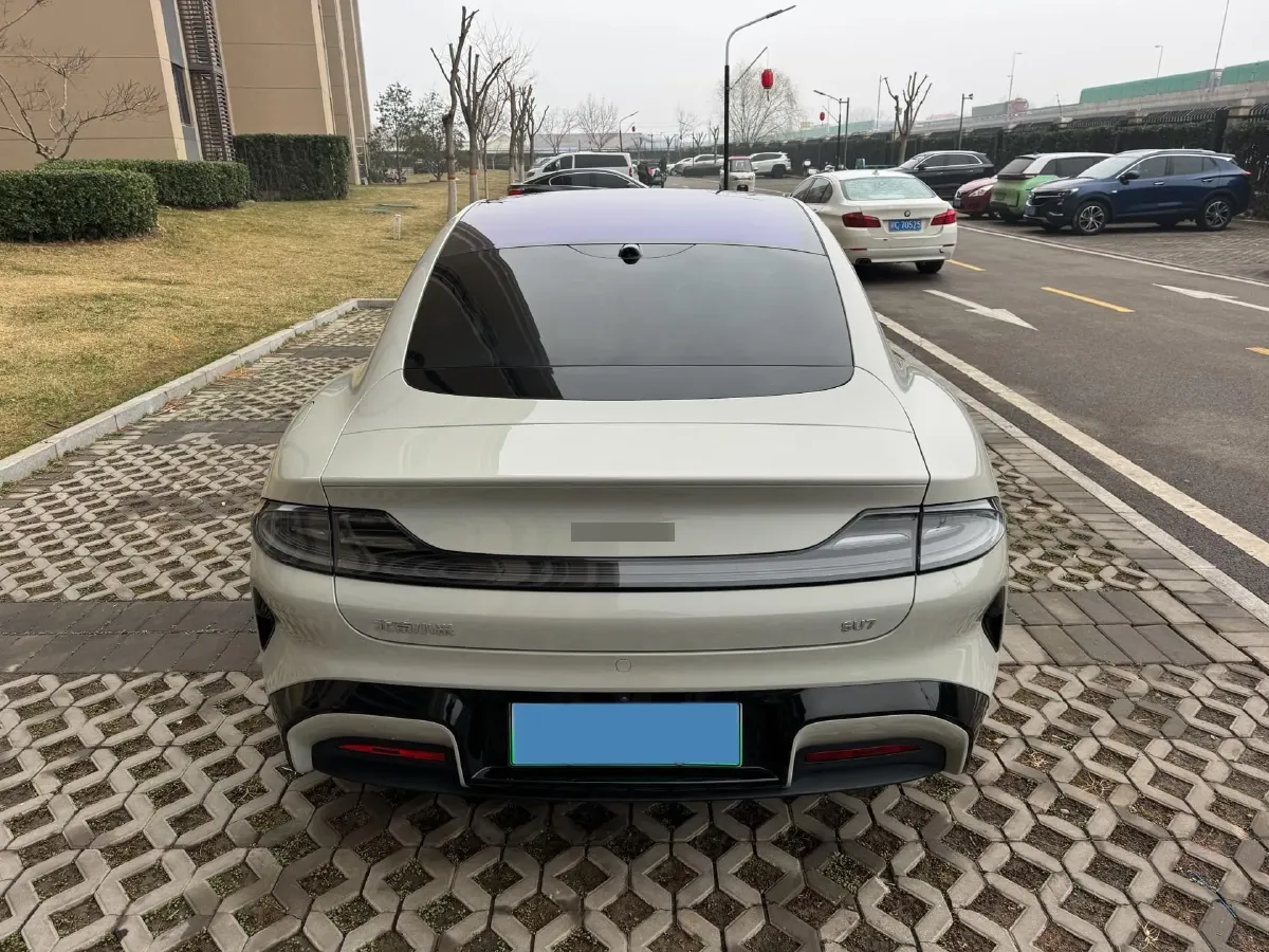 2024 MI SU7 BEV 73.6KWH,autocango,china used car exporter,china ev exporter,chinese used car exporter,chinese used ev exporter