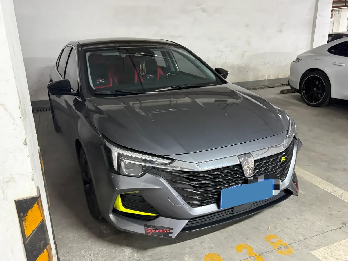 2020 Roewe i6 MAX 1.5T 173HP L4 7DCT,autocango,china used car exporter,china ev exporter,chinese used car exporter,chinese used ev exporter
