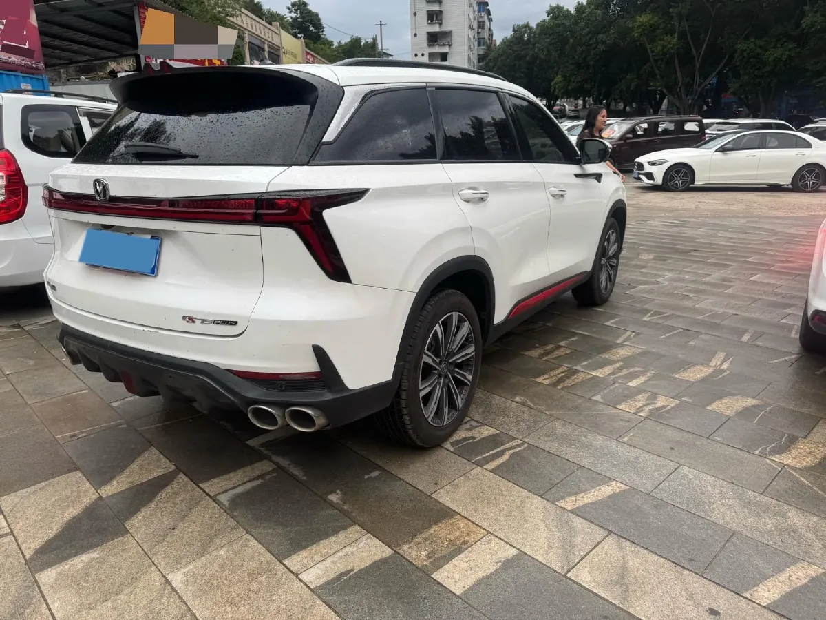 2022 ChangAn CS75 Plus 2.0T 233HP L4 8AT,autocango,china used car exporter,china ev exporter,chinese used car exporter,chinese used ev exporter