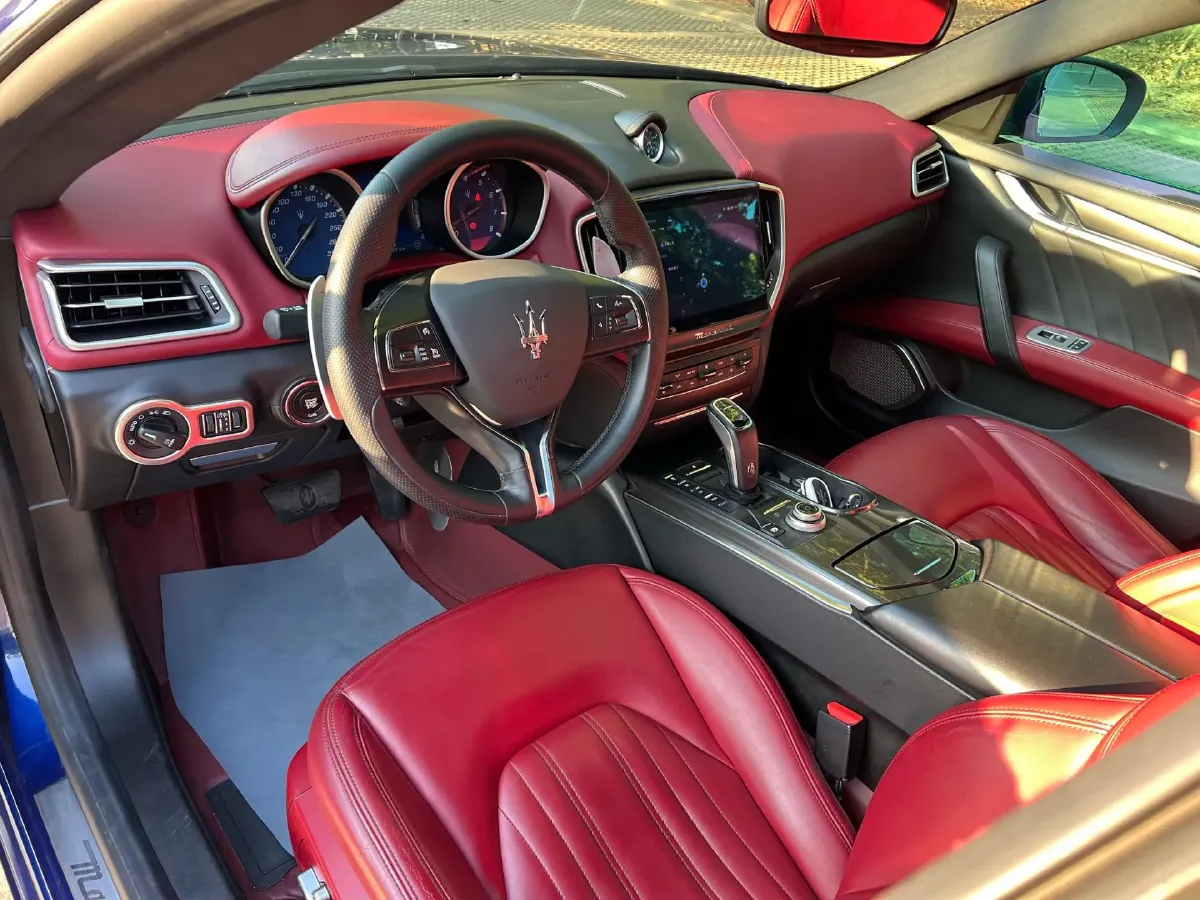 2018 Maserati Ghibli 3.0T 350HP V6 8AT,autocango,china used car exporter,china ev exporter,chinese used car exporter,chinese used ev exporter