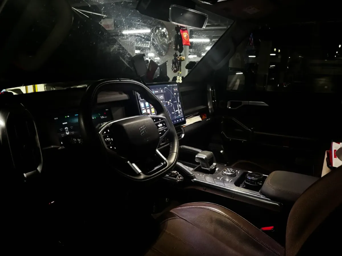 2023 Jetour Traveller 2.0T 254HP L4 7DCT,autocango,china used car exporter,china ev exporter,chinese used car exporter,chinese used ev exporter