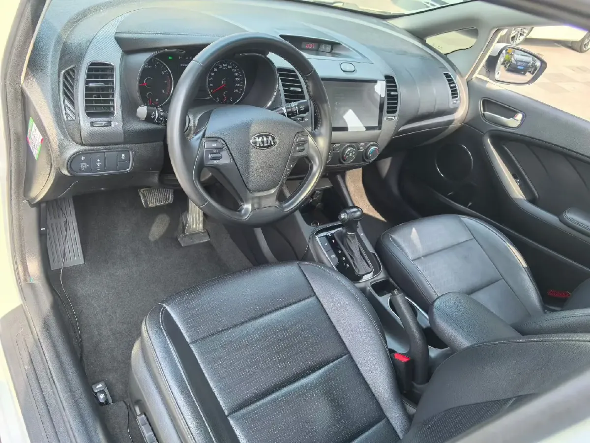 2017 Kia K3 1.6L 128HP L4 6AT,autocango,china used car exporter,china ev exporter,chinese used car exporter,chinese used ev exporter