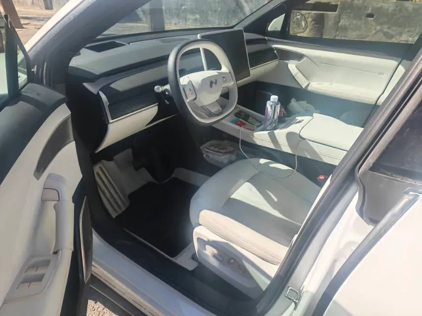 2024 ONVO L60 BEV 60KWH,autocango,china used car exporter,china ev exporter,chinese used car exporter,chinese used ev exporter