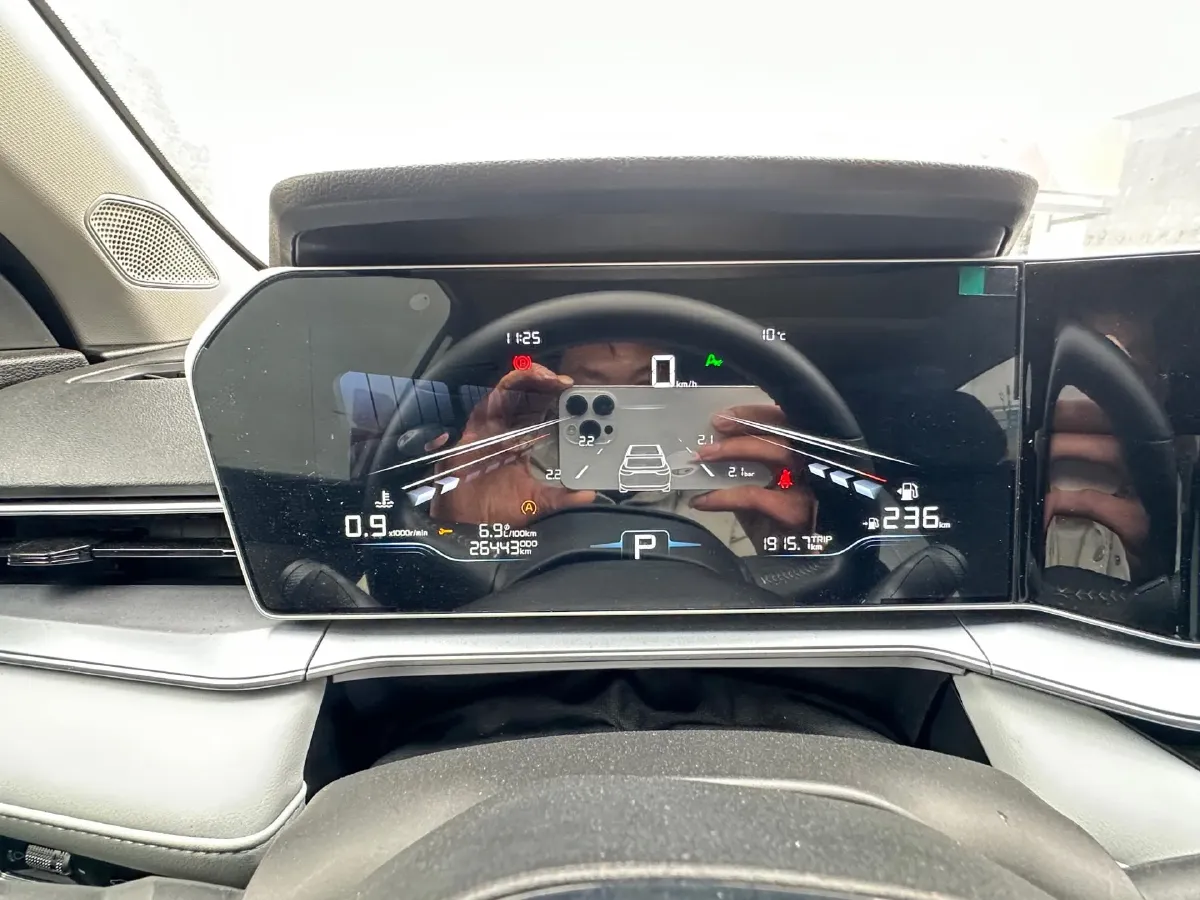 2024 Geely Binray 1.5T 181HP L4 7DCT,autocango,china used car exporter,china ev exporter,chinese used car exporter,chinese used ev exporter