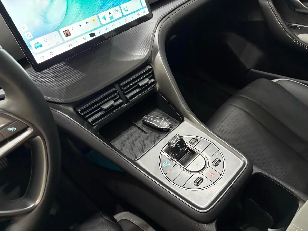 2025 BYD Sea Lion 05 DM-i 1.5L 101HP L4 E-CVT PHEV 12.9KWH,autocango,china used car exporter,china ev exporter,chinese used car exporter,chinese used ev exporter