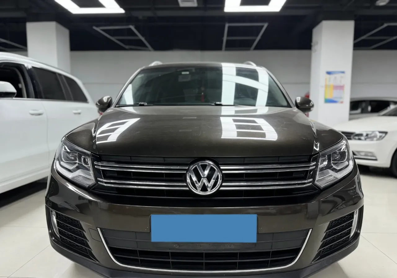 2013 Volkswagen Tiguan 1.8T 160HP L4 6AT,autocango,china used car exporter,china ev exporter,chinese used car exporter,chinese used ev exporter
