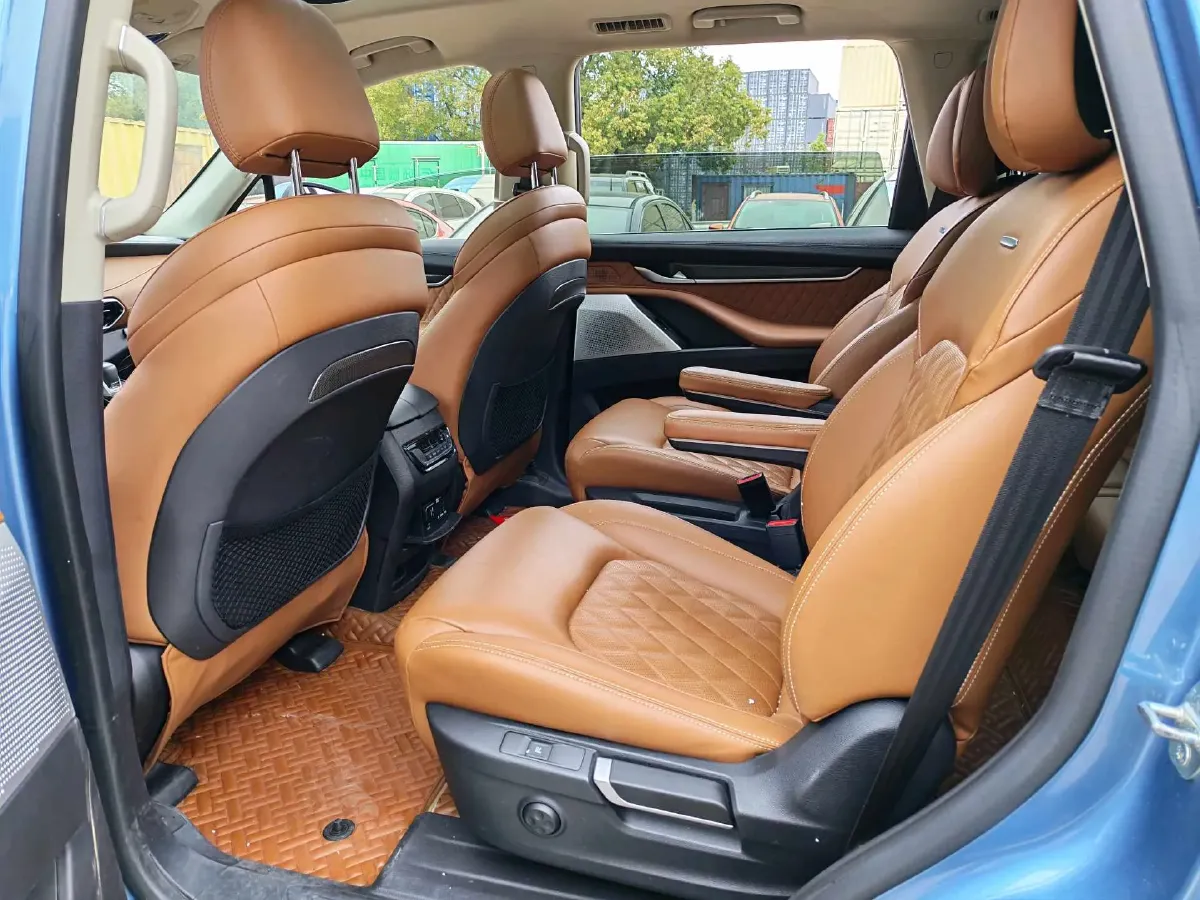 2017 MAXUS D90 2.0T 224HP L4 6AT,autocango,china used car exporter,china ev exporter,chinese used car exporter,chinese used ev exporter