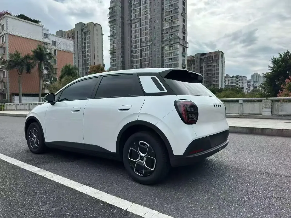 2025 Aion AION UT BEV,autocango,china used car exporter,china ev exporter,chinese used car exporter,chinese used ev exporter