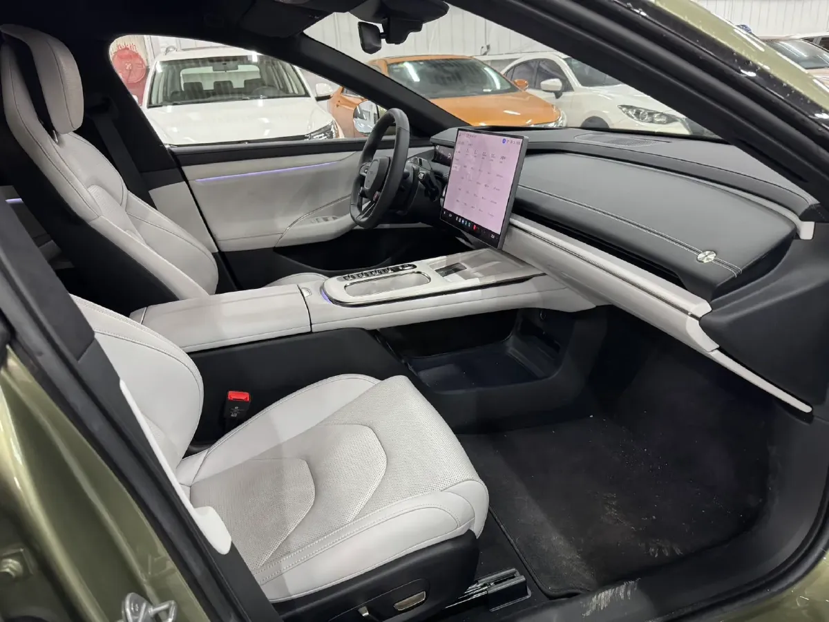 2024 MI SU7 BEV 101KWH,autocango,china used car exporter,china ev exporter,chinese used car exporter,chinese used ev exporter