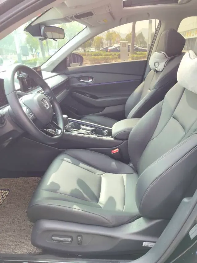 2025 Honda Accord 1.5T 192HP L4 CVT,autocango,china used car exporter,china ev exporter,chinese used car exporter,chinese used ev exporter