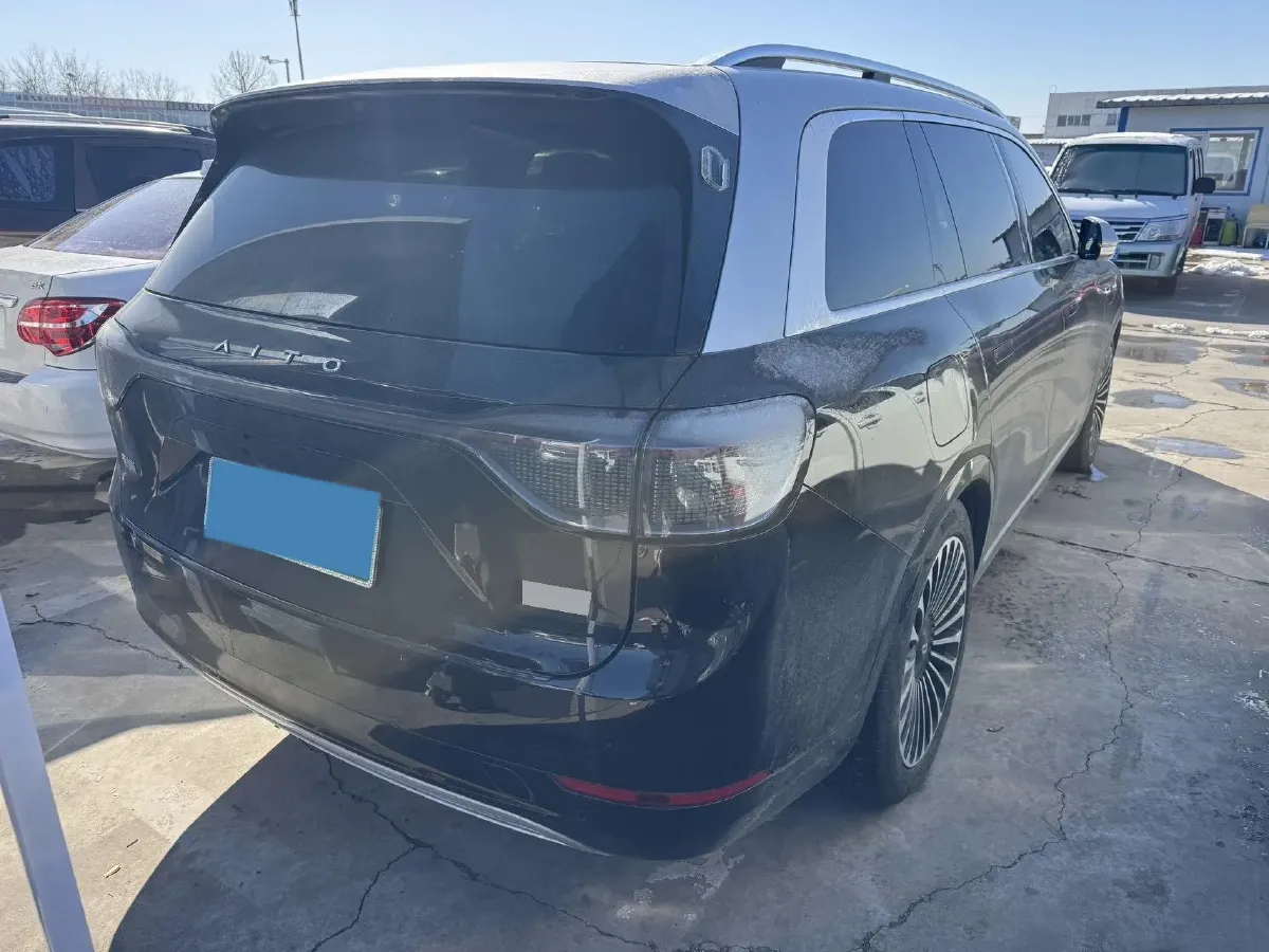 2024 AITO AITO M9 1.5T 152HP L4 REEV 42KWH,autocango,china used car exporter,china ev exporter,chinese used car exporter,chinese used ev exporter