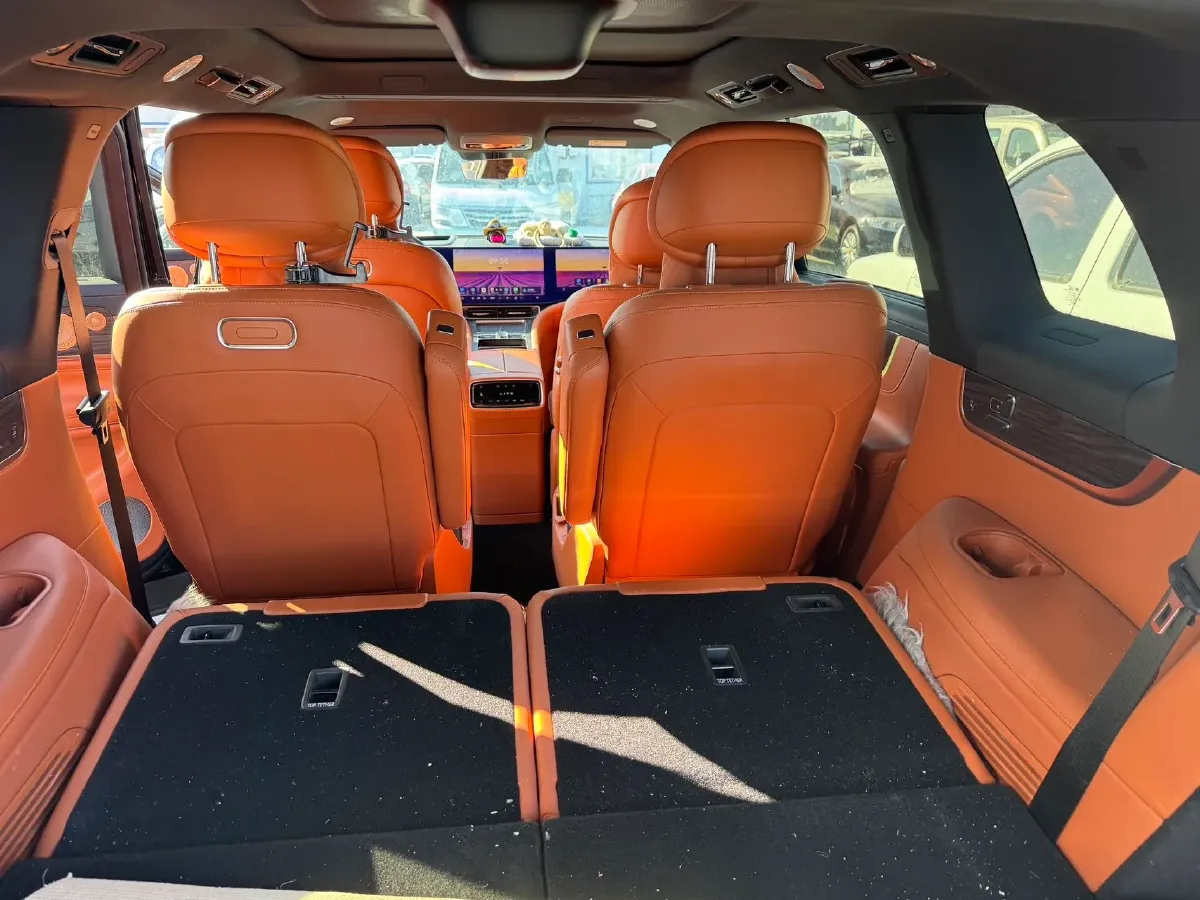 2024 AITO AITO M9 1.5T 152HP L4 REEV 42KWH,autocango,china used car exporter,china ev exporter,chinese used car exporter,chinese used ev exporter