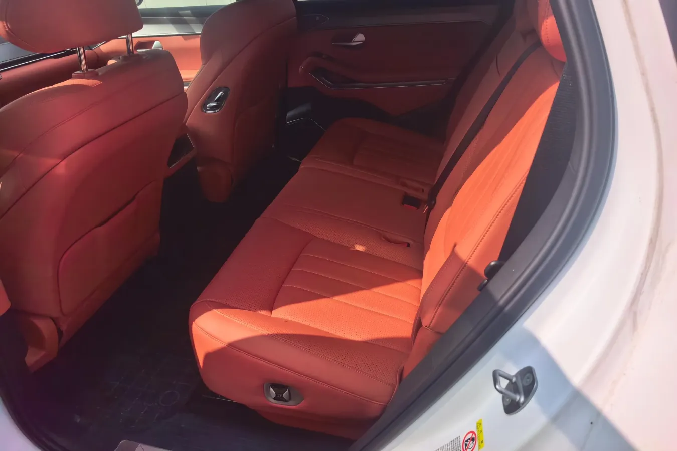 2025 BYD TangL 1.5T 156HP L4 E-CVT PHEV,autocango,china used car exporter,china ev exporter,chinese used car exporter,chinese used ev exporter