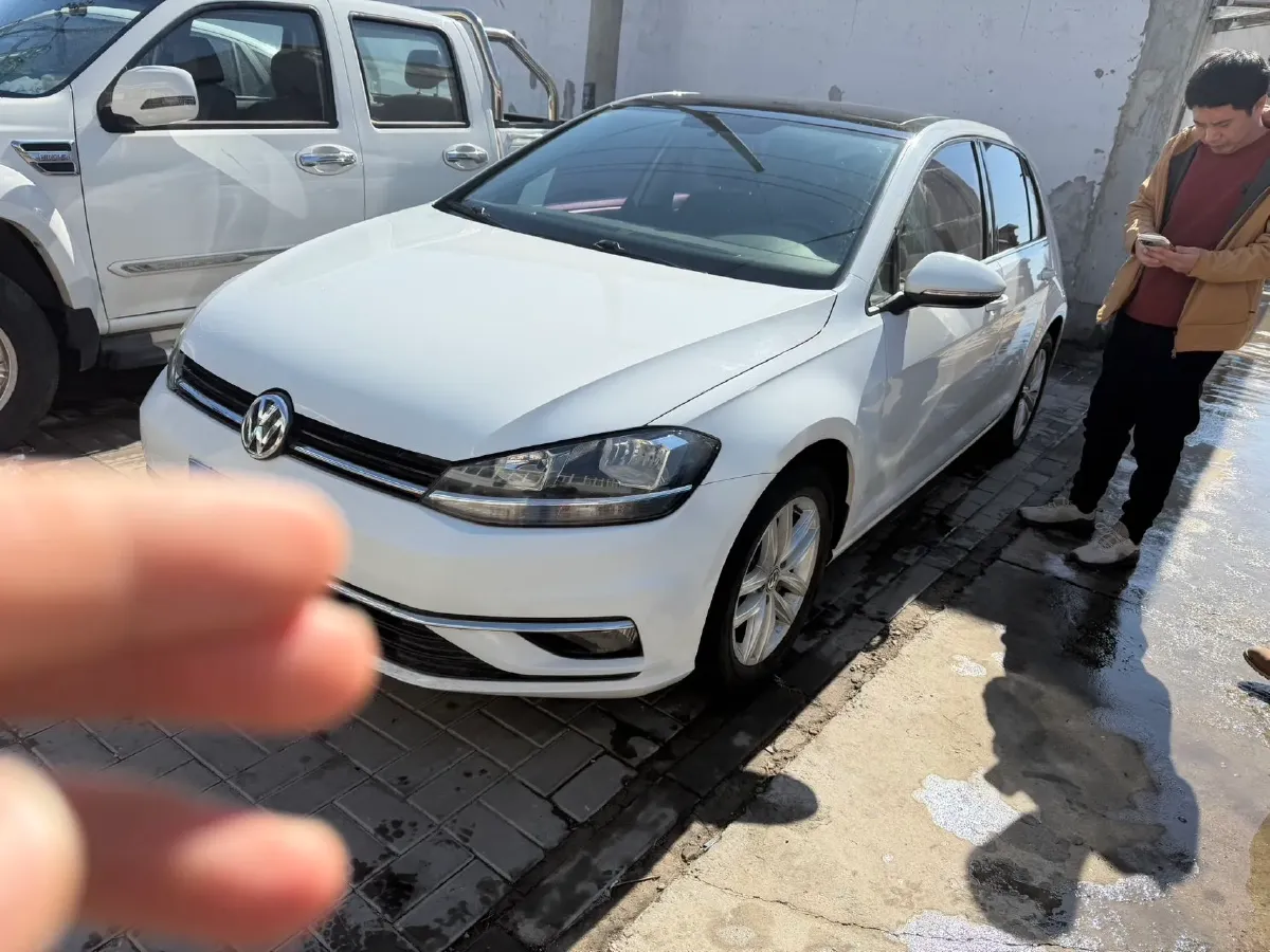 2018 Volkswagen Golf 1.6L 110HP L4 6AT,autocango,china used car exporter,china ev exporter,chinese used car exporter,chinese used ev exporter