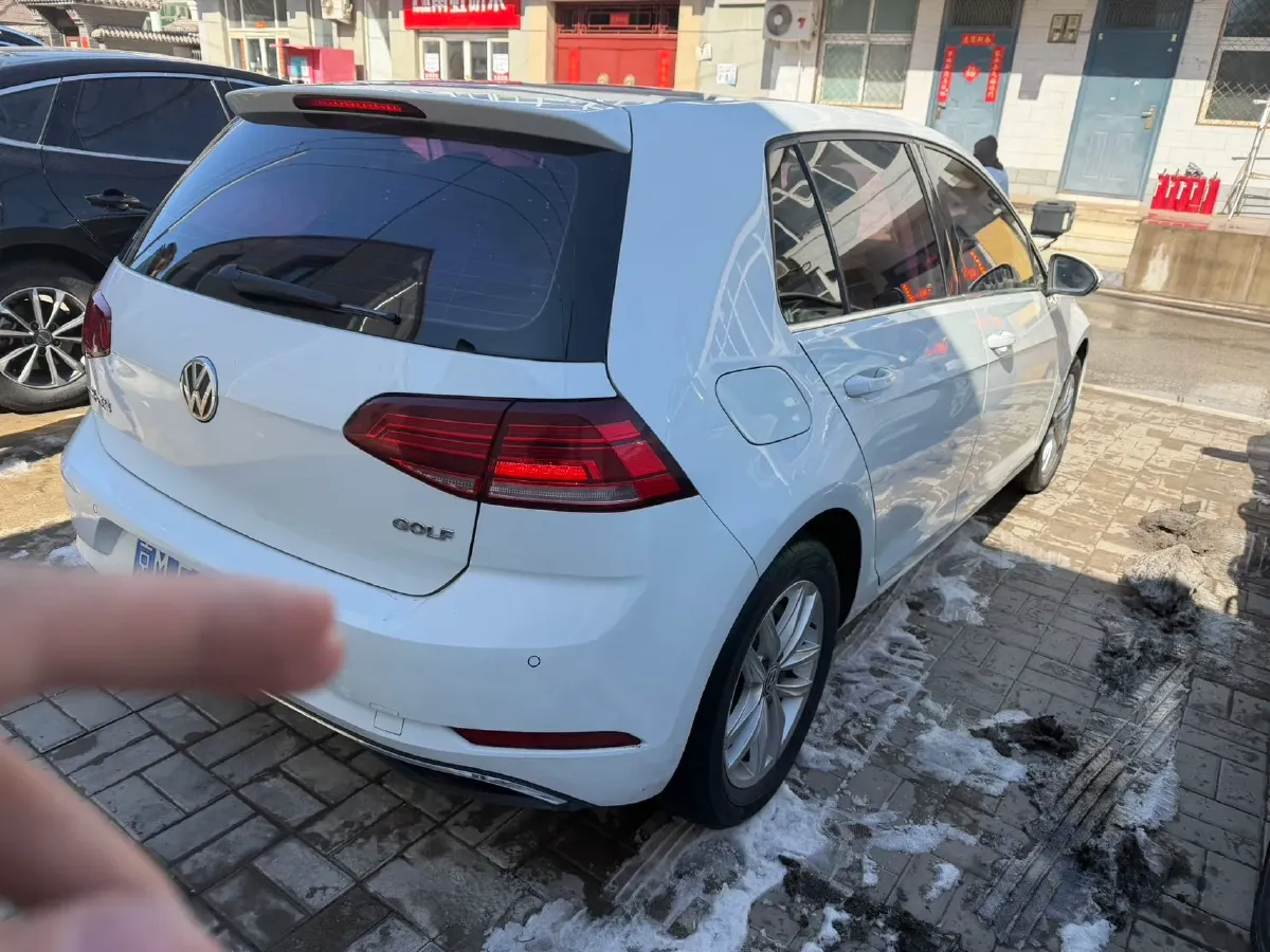 2018 Volkswagen Golf 1.6L 110HP L4 6AT,autocango,china used car exporter,china ev exporter,chinese used car exporter,chinese used ev exporter