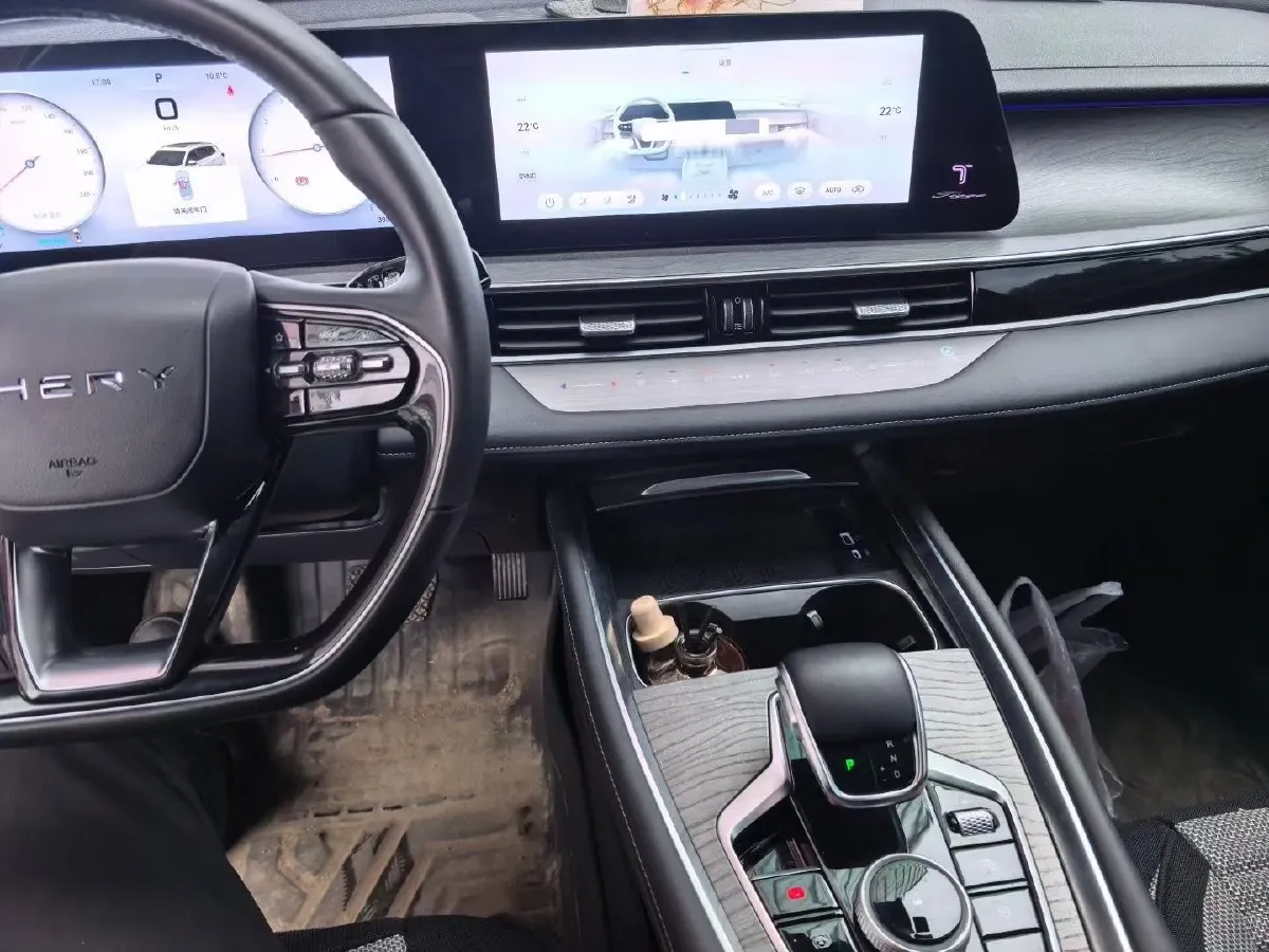 2024 Chery Tiggo 8 PRO 1.6T 197HP L4 7DCT,autocango,china used car exporter,china ev exporter,chinese used car exporter,chinese used ev exporter