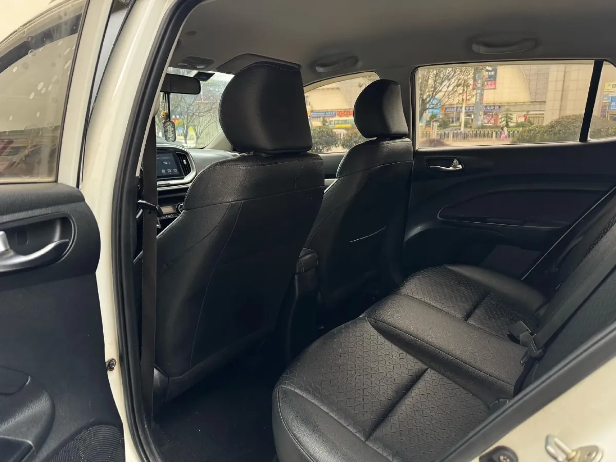 2019 Kia KX1 1.4L 100HP L4 6AT,autocango,china used car exporter,china ev exporter,chinese used car exporter,chinese used ev exporter