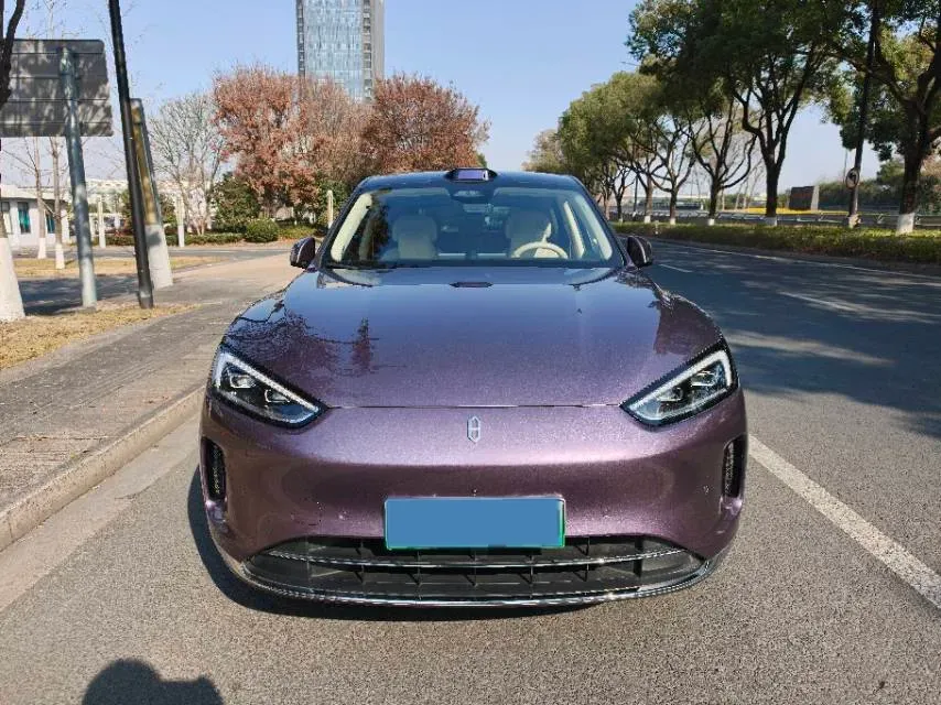 2025 AITO AITO M5 1.5T 152HP L4 REEV 42KWH,autocango,china used car exporter,china ev exporter,chinese used car exporter,chinese used ev exporter