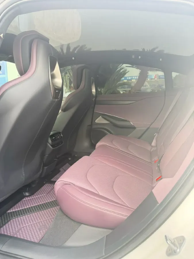 2024 MI SU7 BEV 94.3KWH,autocango,china used car exporter,china ev exporter,chinese used car exporter,chinese used ev exporter