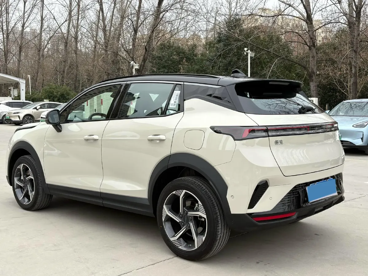 2026 LYNK&CO 06 1.5T 181HP L4 7DCT,autocango,china used car exporter,china ev exporter,chinese used car exporter,chinese used ev exporter