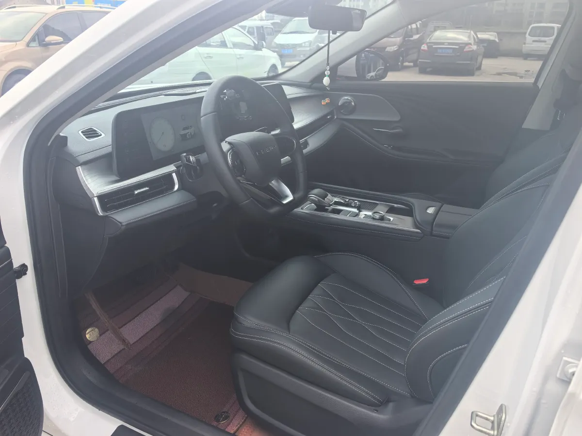 2025 Chery Arrizo 8 1.6T 197HP L4 7DCT,autocango,china used car exporter,china ev exporter,chinese used car exporter,chinese used ev exporter