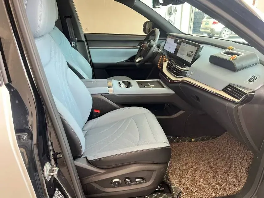 2023 Chery EV eQ7 BEV 67.12KWH,autocango,china used car exporter,china ev exporter,chinese used car exporter,chinese used ev exporter