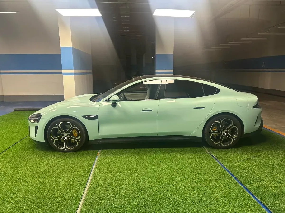 2024 MI SU7 BEV 101KWH,autocango,china used car exporter,china ev exporter,chinese used car exporter,chinese used ev exporter