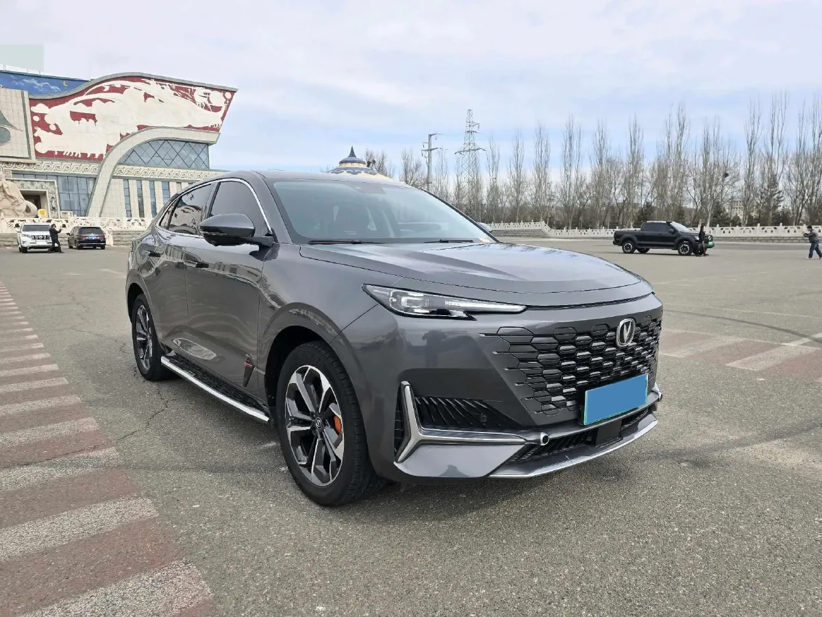 2023 ChangAn UNI-K iDD 1.5T 170HP L4 6TCT PHEV 28.39KWH,autocango,china used car exporter,china ev exporter,chinese used car exporter,chinese used ev exporter