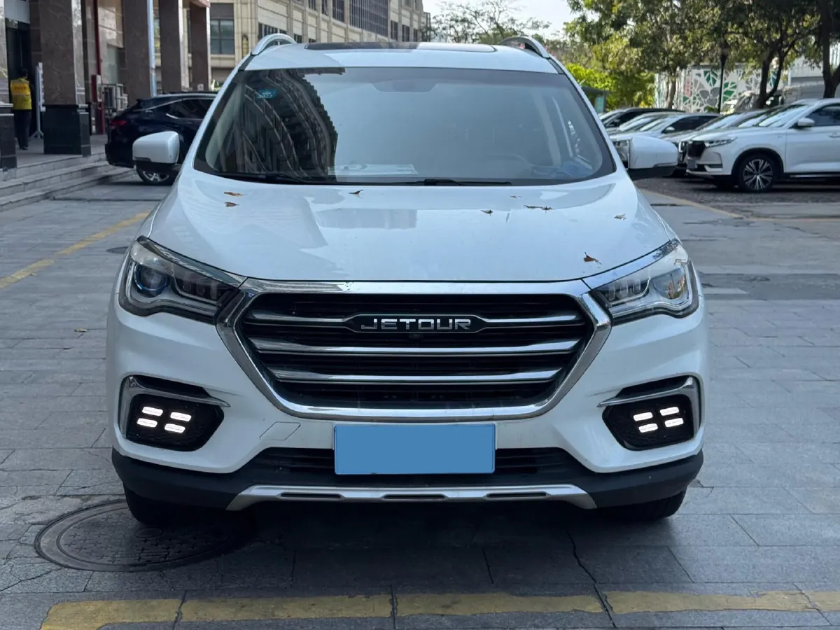 2019 Jetour X90 1.5T 147HP L4 6MT,autocango,china used car exporter,china ev exporter,chinese used car exporter,chinese used ev exporter