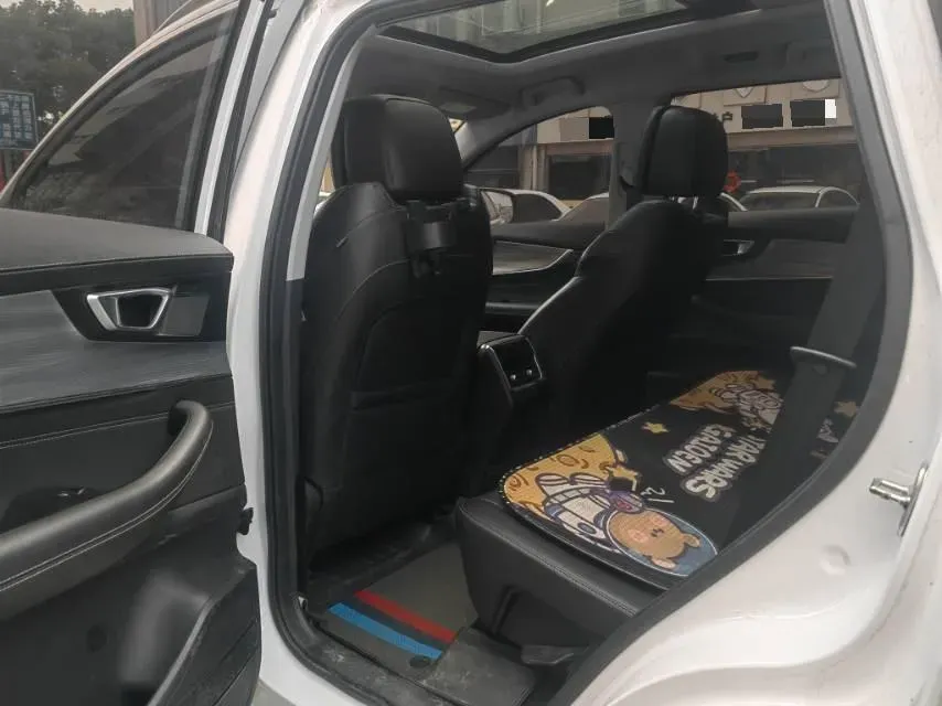 2021 Chery Tiggo 8 Plus 1.6T 197HP L4 7DCT,autocango,china used car exporter,china ev exporter,chinese used car exporter,chinese used ev exporter