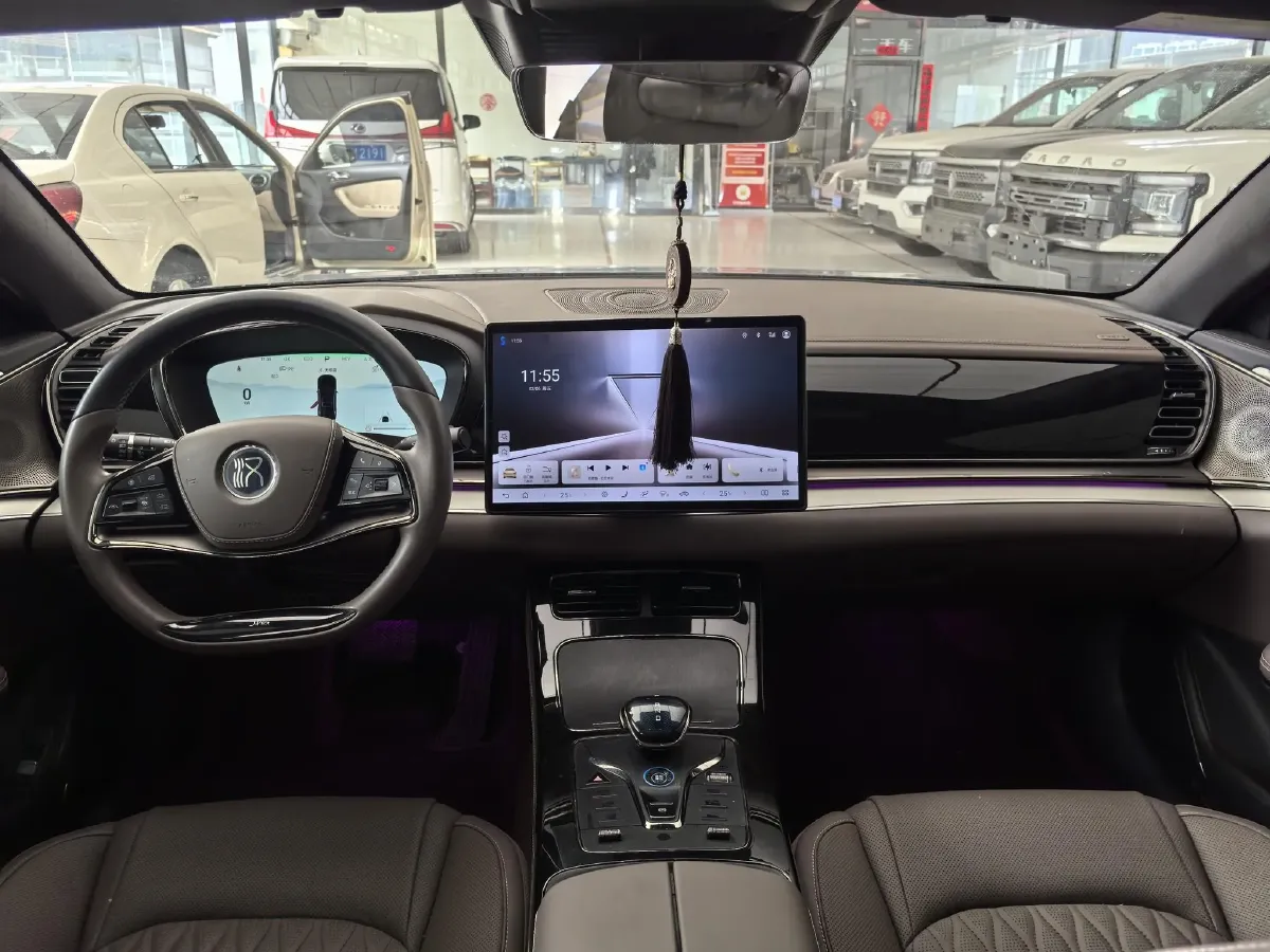 2024 BYD Han 1.5T 139HP L4 E-CVT PHEV 18.316KWH,autocango,china used car exporter,china ev exporter,chinese used car exporter,chinese used ev exporter