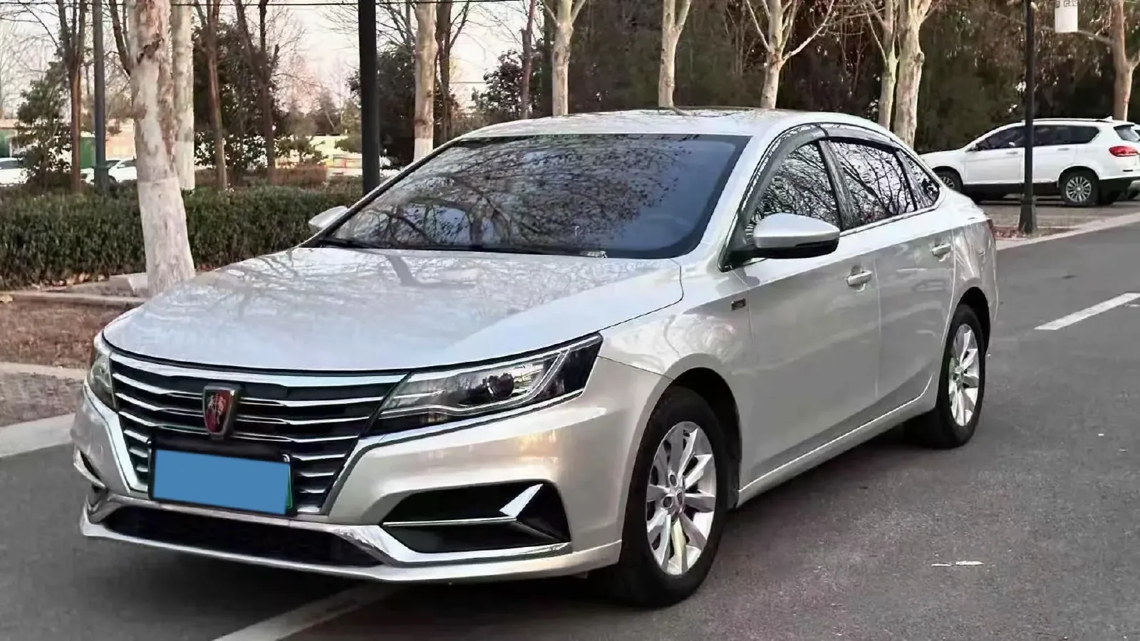 2017 Roewe i6 1.0T 125HP L3 2AT PHEV,autocango,china used car exporter,china ev exporter,chinese used car exporter,chinese used ev exporter