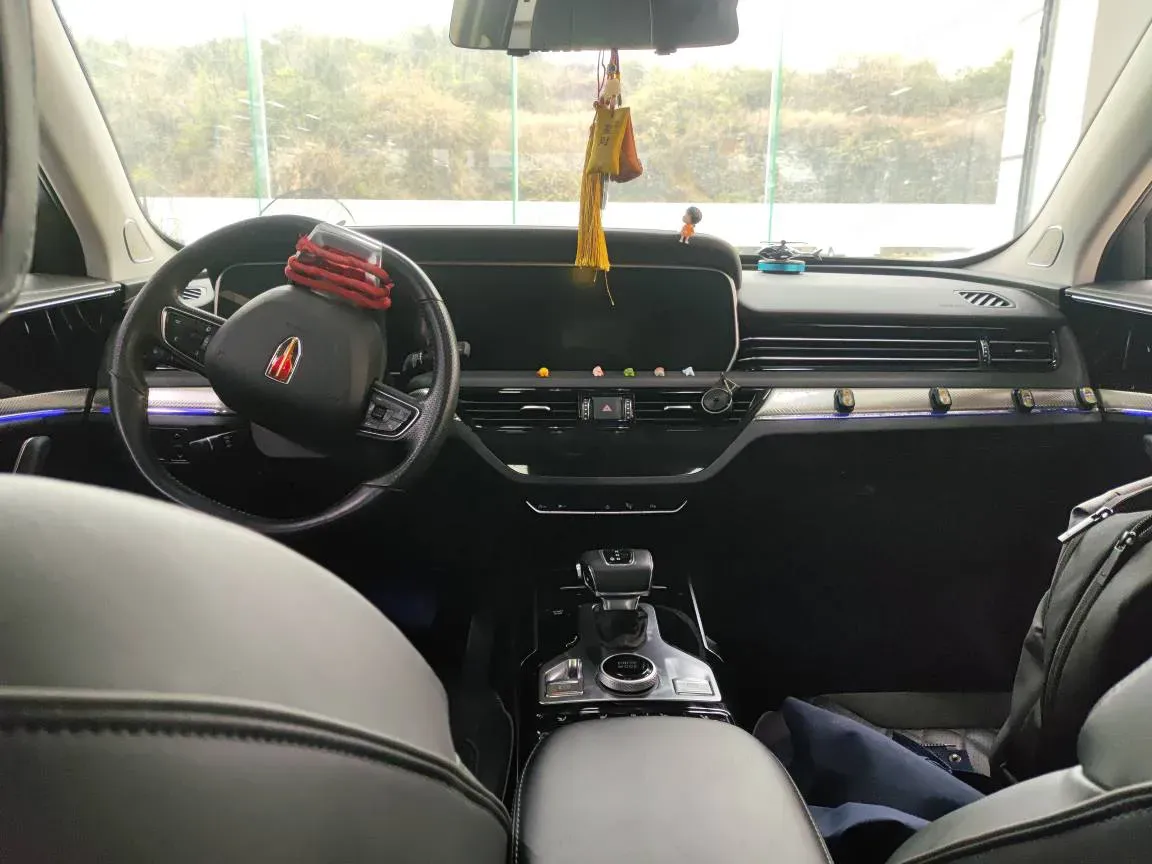 2019 HongQi HS5 2.0T 224HP L4 6AT,autocango,china used car exporter,china ev exporter,chinese used car exporter,chinese used ev exporter