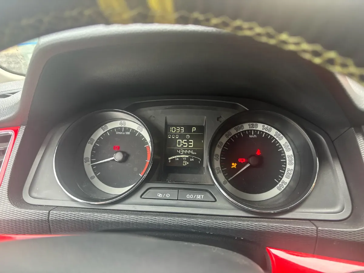 2018 Skoda Kamiq 1.5L 110HP L4 6AT,autocango,china used car exporter,china ev exporter,chinese used car exporter,chinese used ev exporter