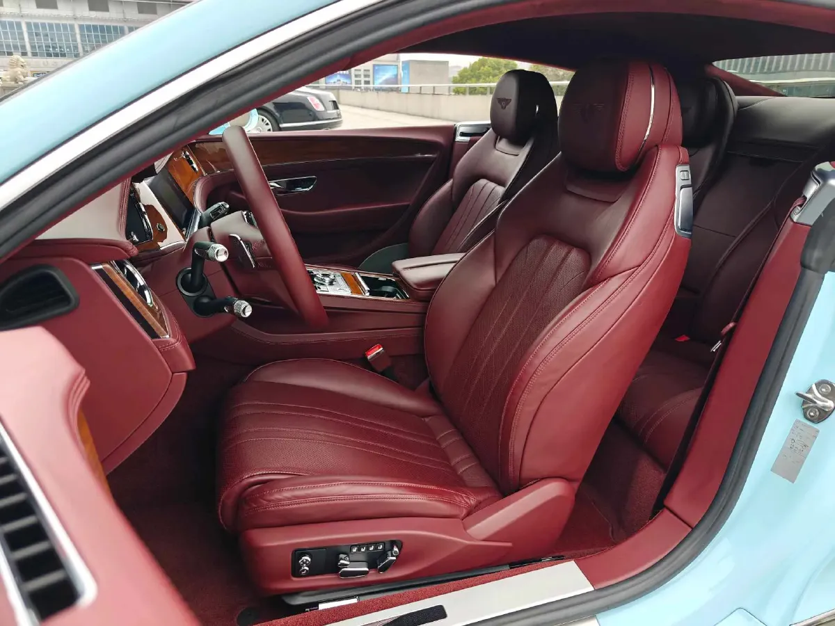 2020 Bentley Continental 4.0T 549HP V8 8DCT,autocango,china used car exporter,china ev exporter,chinese used car exporter,chinese used ev exporter