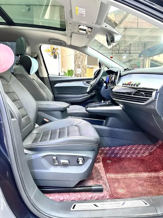 2022 Volkswagen Talagon 2.0T 220HP L4 7DCT,autocango,china used car exporter,china ev exporter,chinese used car exporter,chinese used ev exporter