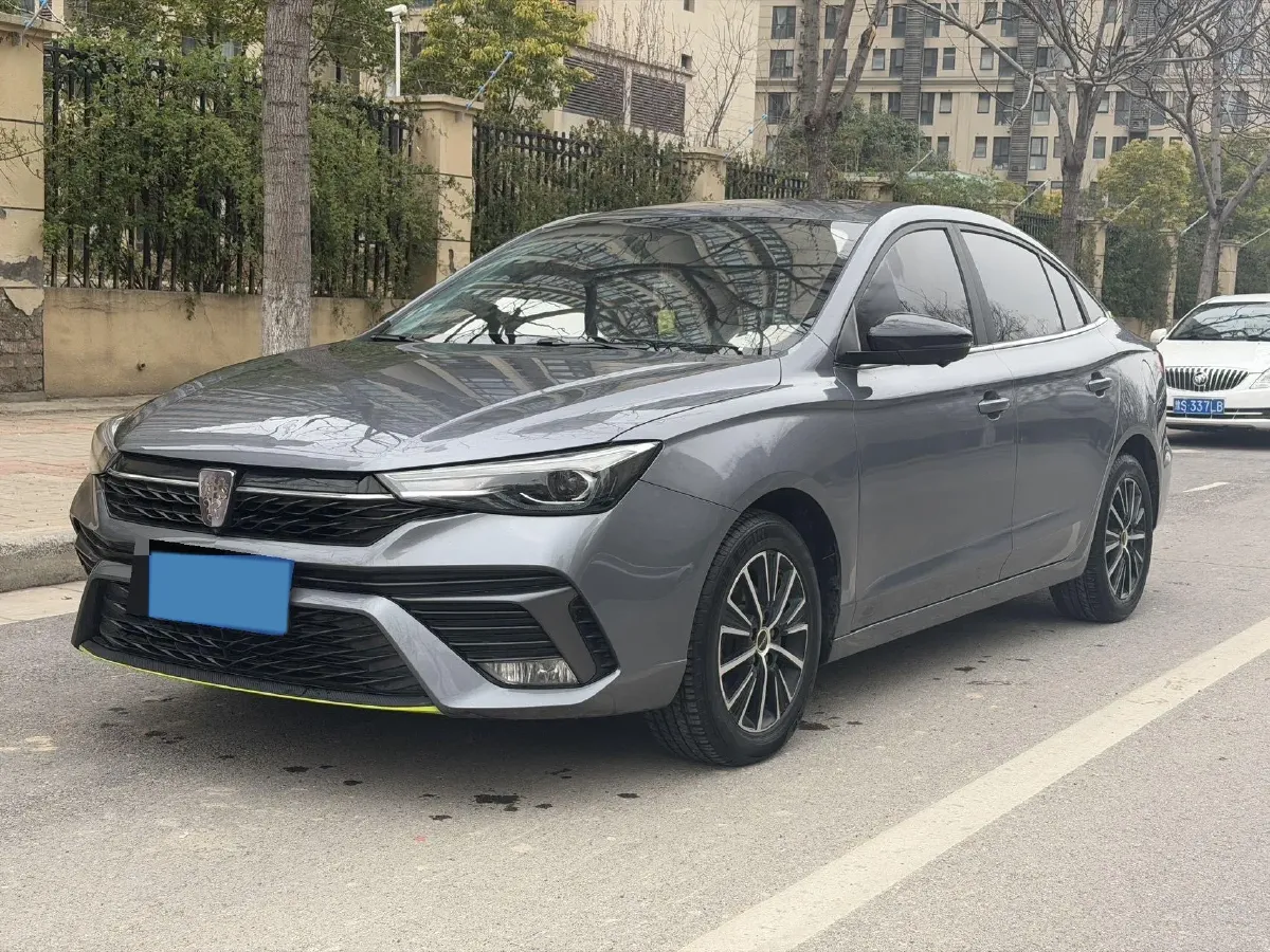 2021 Roewe i5 1.5L 120HP L4 CVT,autocango,china used car exporter,china ev exporter,chinese used car exporter,chinese used ev exporter