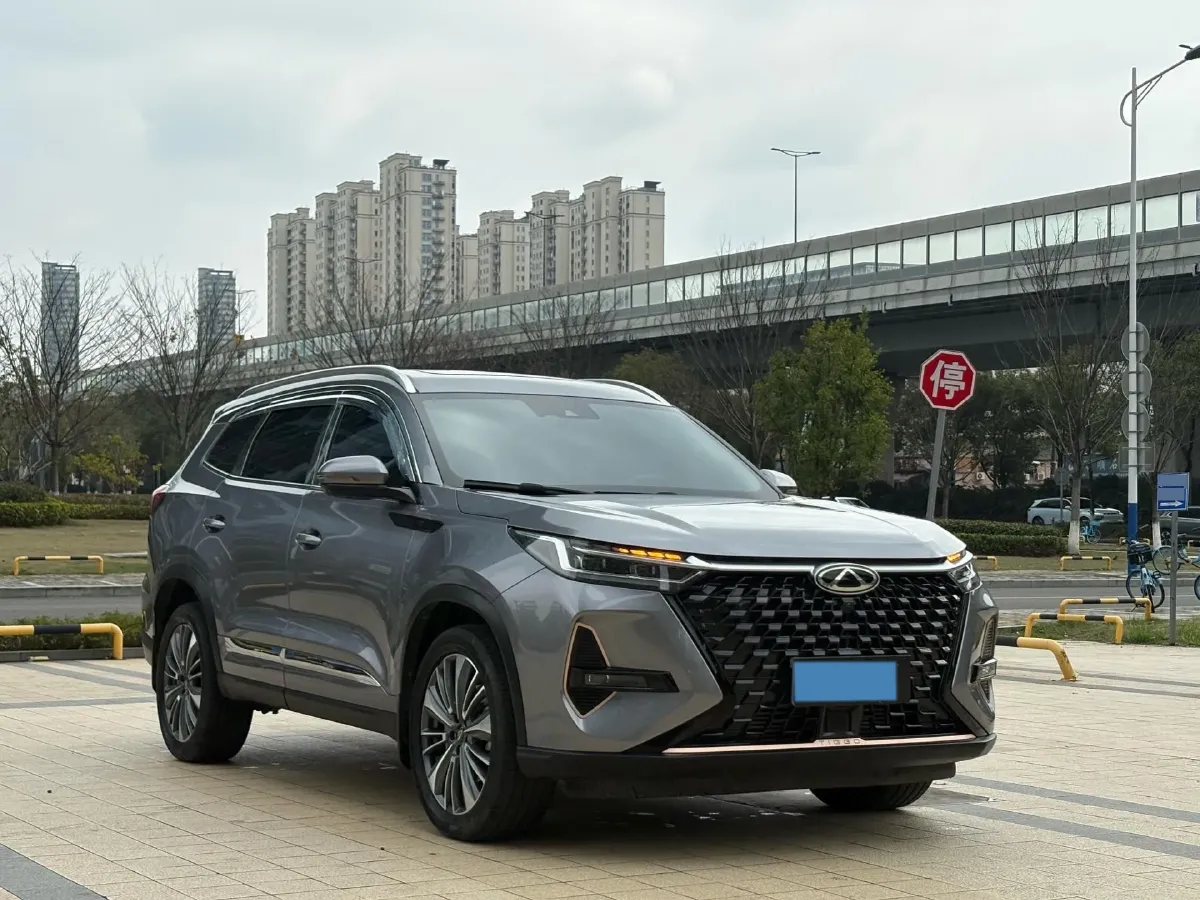 2024 Chery Tiggo 8 PRO 2.0T 254HP L4 7DCT,autocango,china used car exporter,china ev exporter,chinese used car exporter,chinese used ev exporter