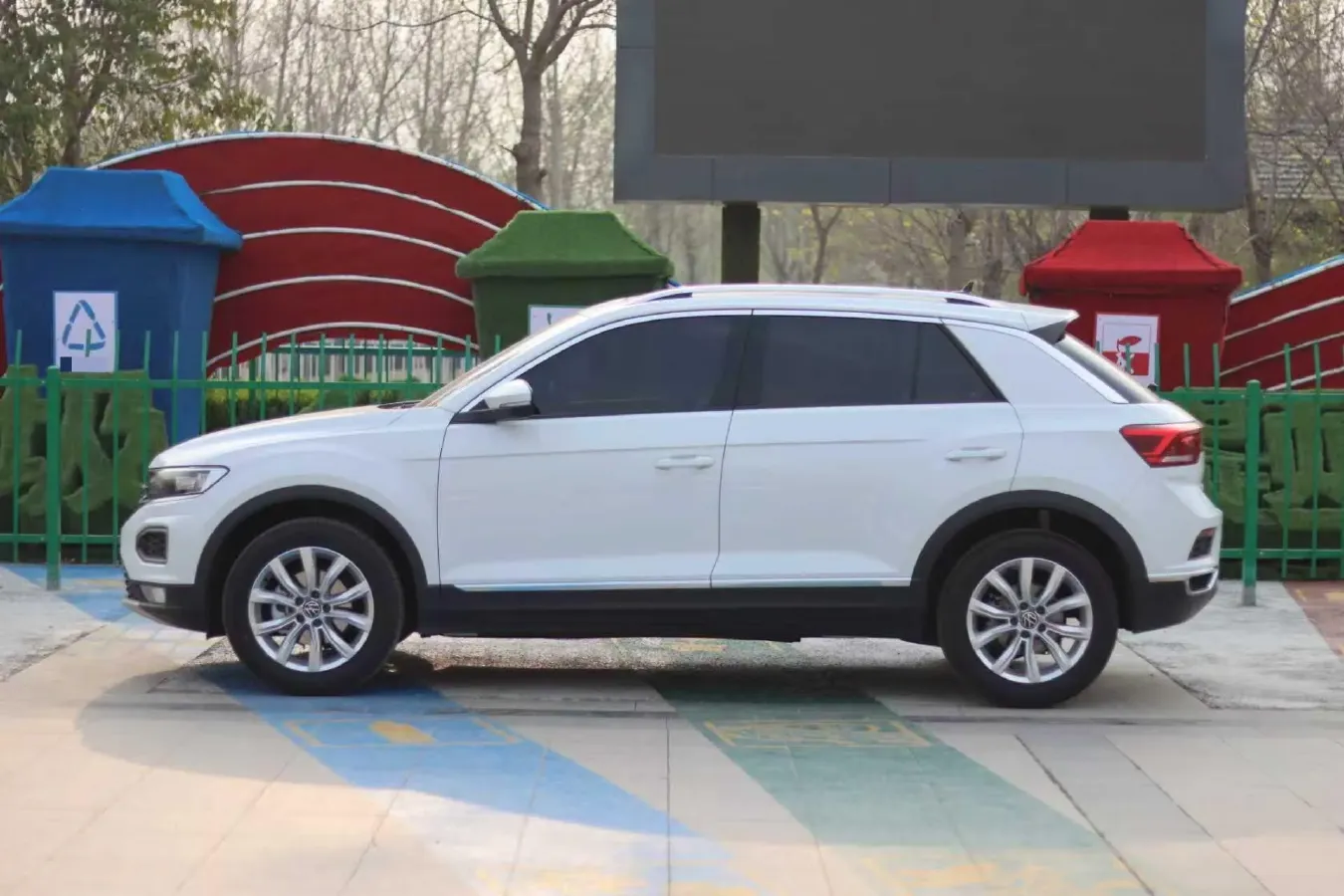 2022 Volkswagen T-Roc 1.4T 150HP L4 7DCT,autocango,china used car exporter,china ev exporter,chinese used car exporter,chinese used ev exporter