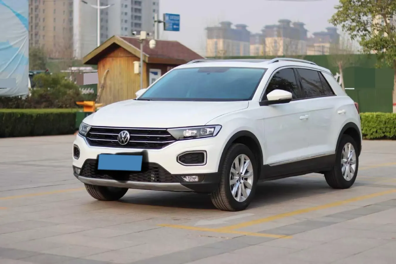 2022 Volkswagen T-Roc 1.4T 150HP L4 7DCT,autocango,china used car exporter,china ev exporter,chinese used car exporter,chinese used ev exporter