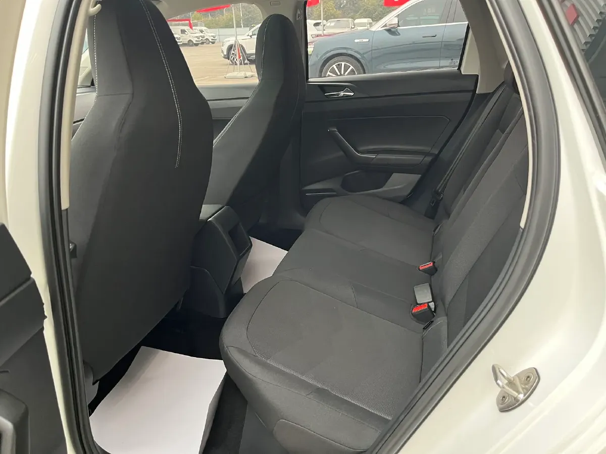 2019 Volkswagen Polo 1.5L 113HP L4 6AT,autocango,china used car exporter,china ev exporter,chinese used car exporter,chinese used ev exporter