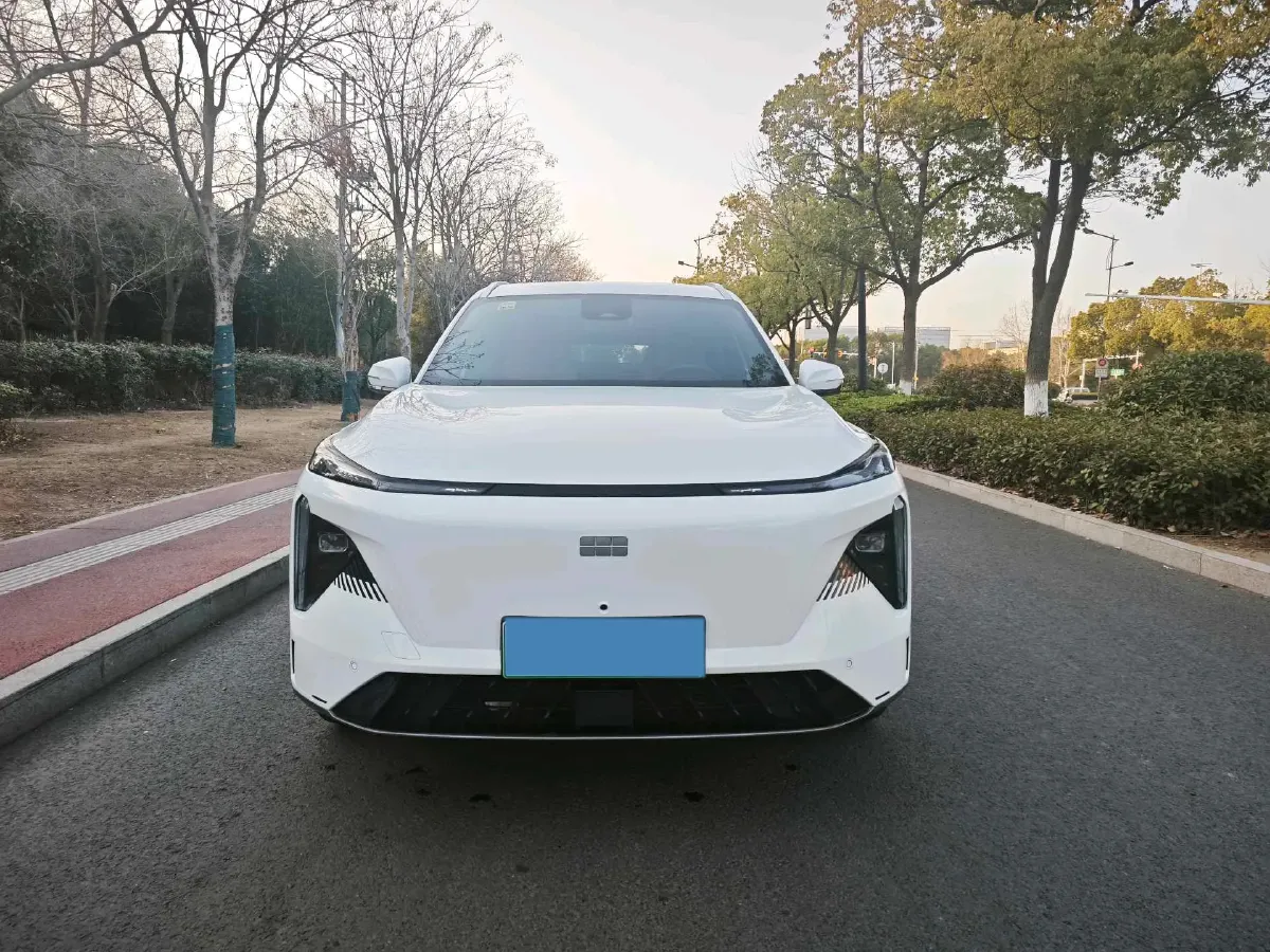 2023 Geely Galaxy L7 1.5T 163HP L4 3DHT PHEV 18.7KWH,autocango,china used car exporter,china ev exporter,chinese used car exporter,chinese used ev exporter