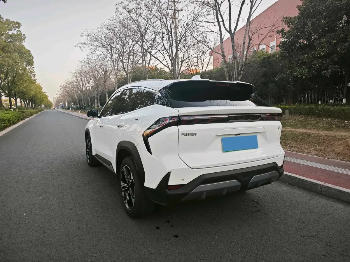 2023 Geely Galaxy L7 1.5T 163HP L4 3DHT PHEV 18.7KWH,autocango,china used car exporter,china ev exporter,chinese used car exporter,chinese used ev exporter