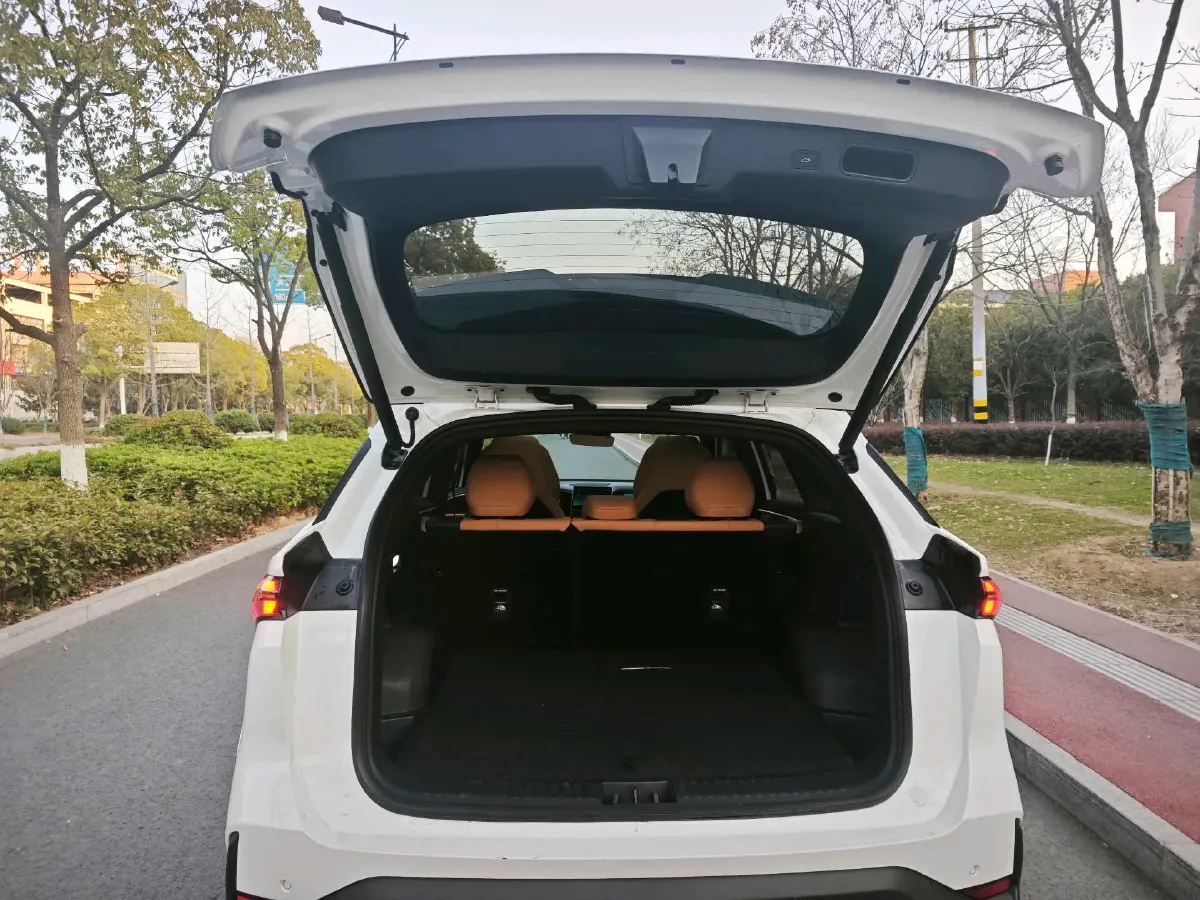 2023 Geely Galaxy L7 1.5T 163HP L4 3DHT PHEV 18.7KWH,autocango,china used car exporter,china ev exporter,chinese used car exporter,chinese used ev exporter