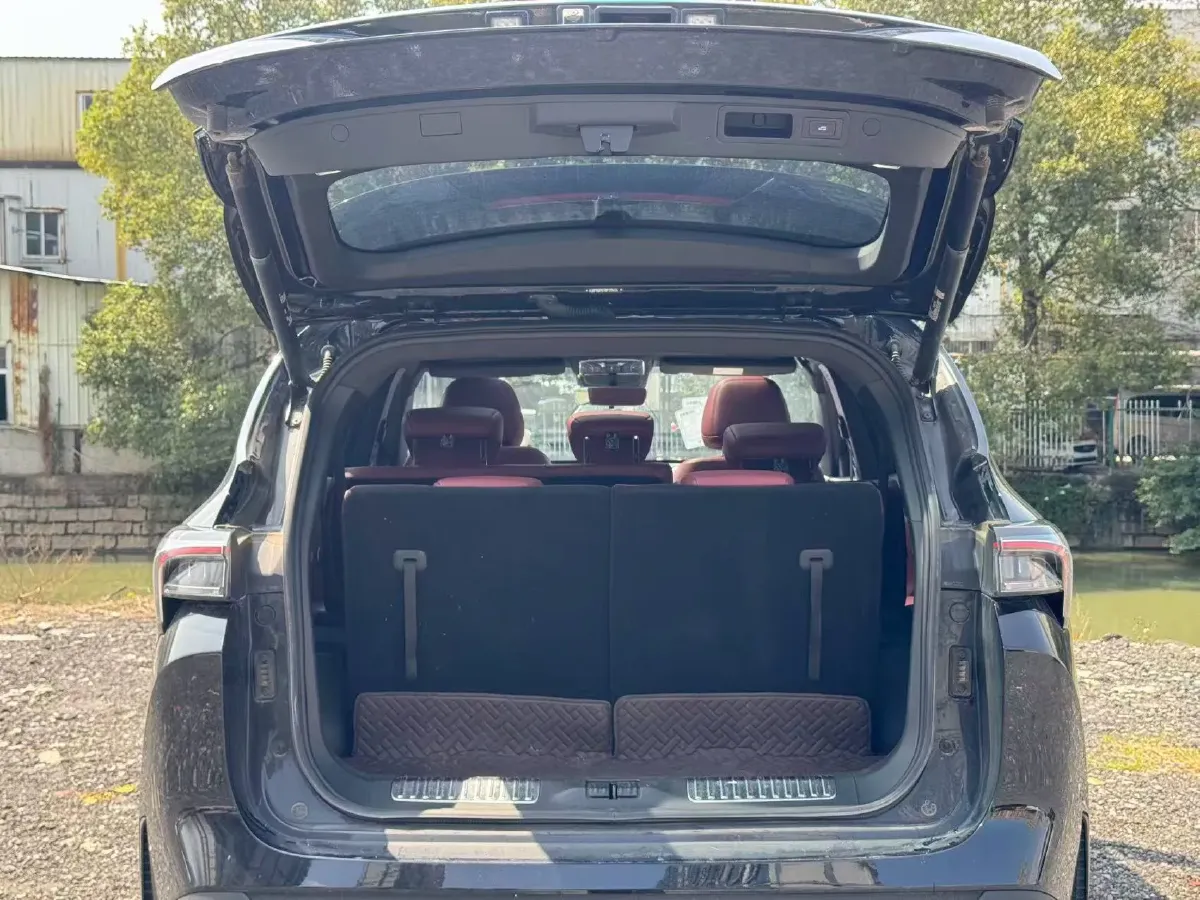 2025 Jetour X70 Plus 1.5T 184HP L4 7DCT,autocango,china used car exporter,china ev exporter,chinese used car exporter,chinese used ev exporter