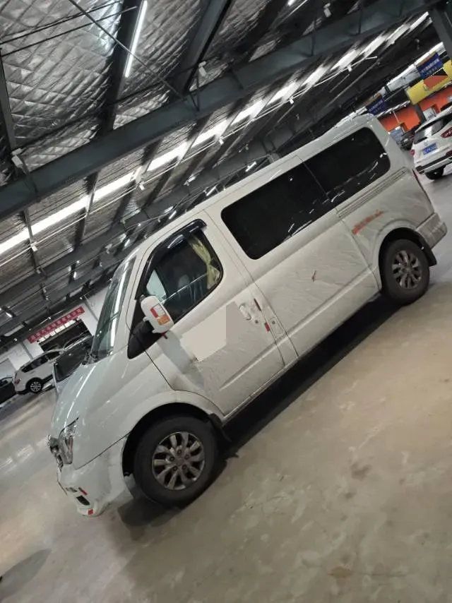 2021 MAXUS XinTu V80 2.0T 139HP L4 6MT,autocango,china used car exporter,china ev exporter,chinese used car exporter,chinese used ev exporter