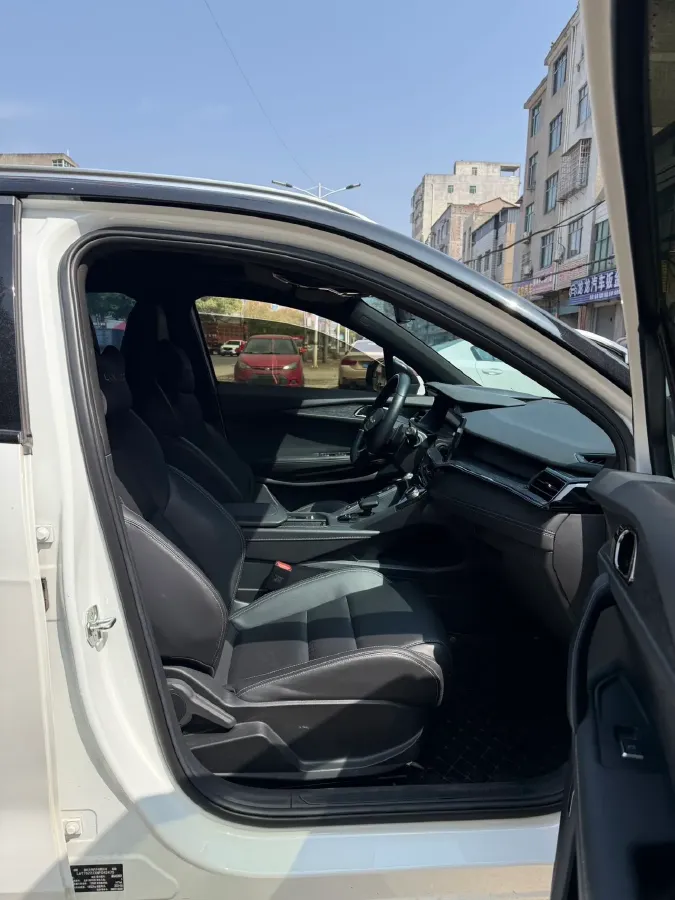 2020 LYNK&CO 06 1.5T 177HP L3 7DCT,autocango,china used car exporter,china ev exporter,chinese used car exporter,chinese used ev exporter