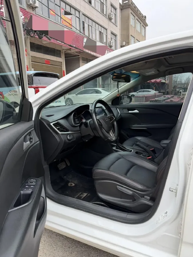 2020 Chevrolet Monza 1.0T 125HP L3 6DCT,autocango,china used car exporter,china ev exporter,chinese used car exporter,chinese used ev exporter