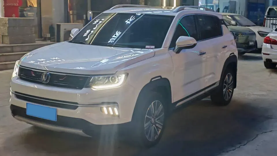 2019 ChangAn CS35 Plus 1.4T 158HP L4 7DCT,autocango,china used car exporter,china ev exporter,chinese used car exporter,chinese used ev exporter